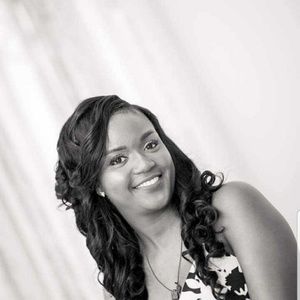 Meet your Posher, Nina